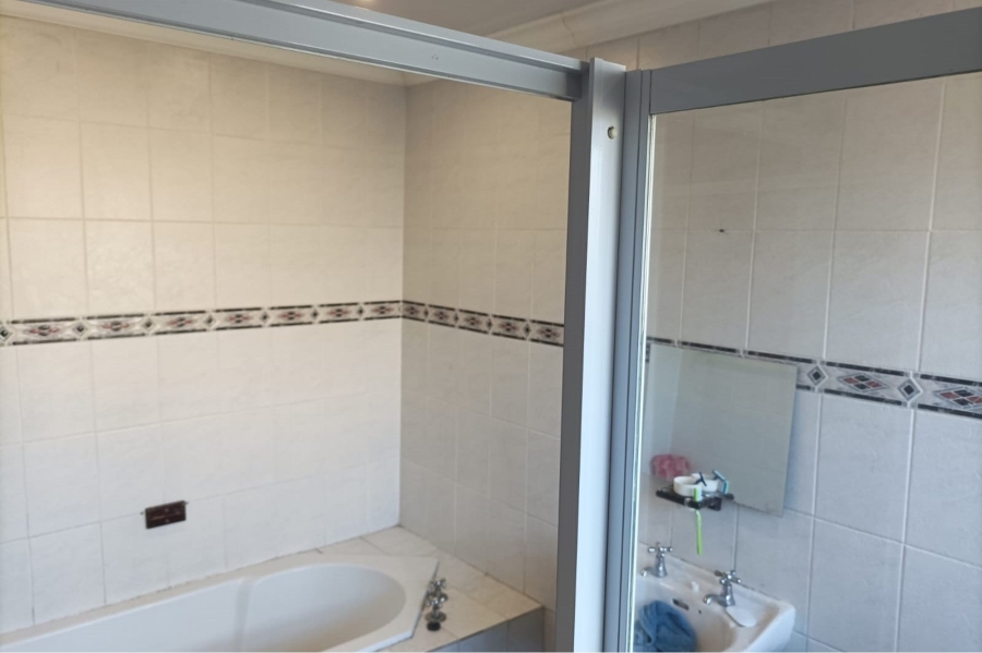 4 Bedroom Property for Sale in Strandfontein Western Cape